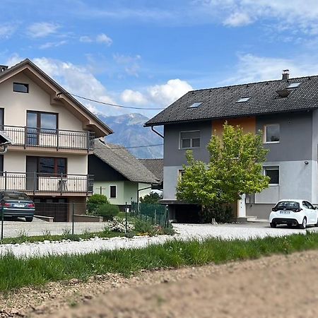 Lesnavesna Designer Apartment With A Garden Visoko  Bagian luar foto